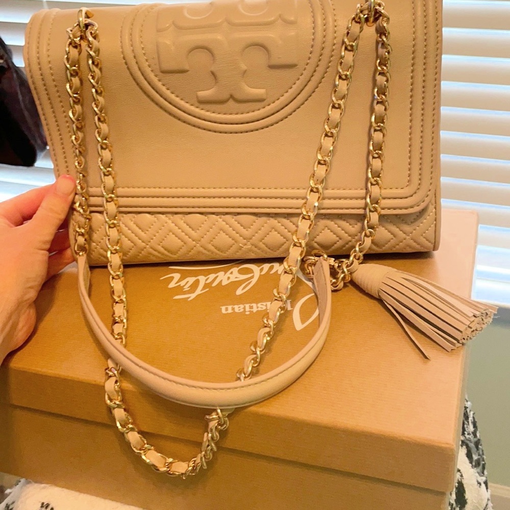 Tory Burch Beige Leather Chain-Handle Shoulder Bag with Tassel